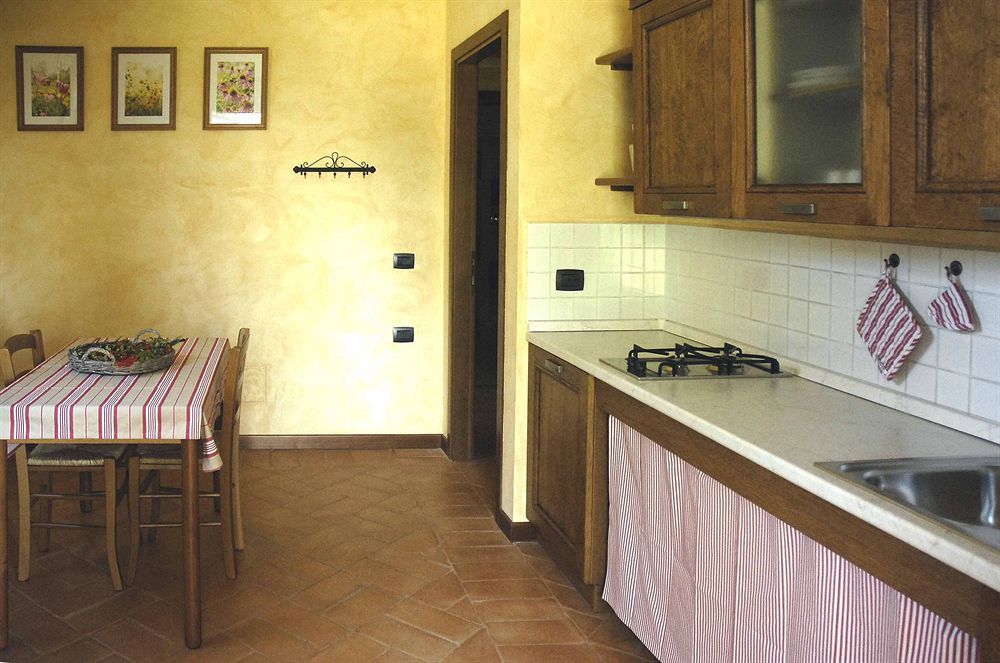 בית הארחה אסיסי 	Casale San Rufino D'Arce מראה חיצוני תמונה